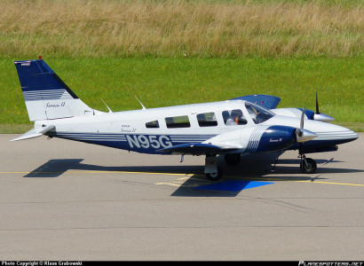 N95G-Private-Piper-PA-34-Seneca_PlanespottersNet_144958
